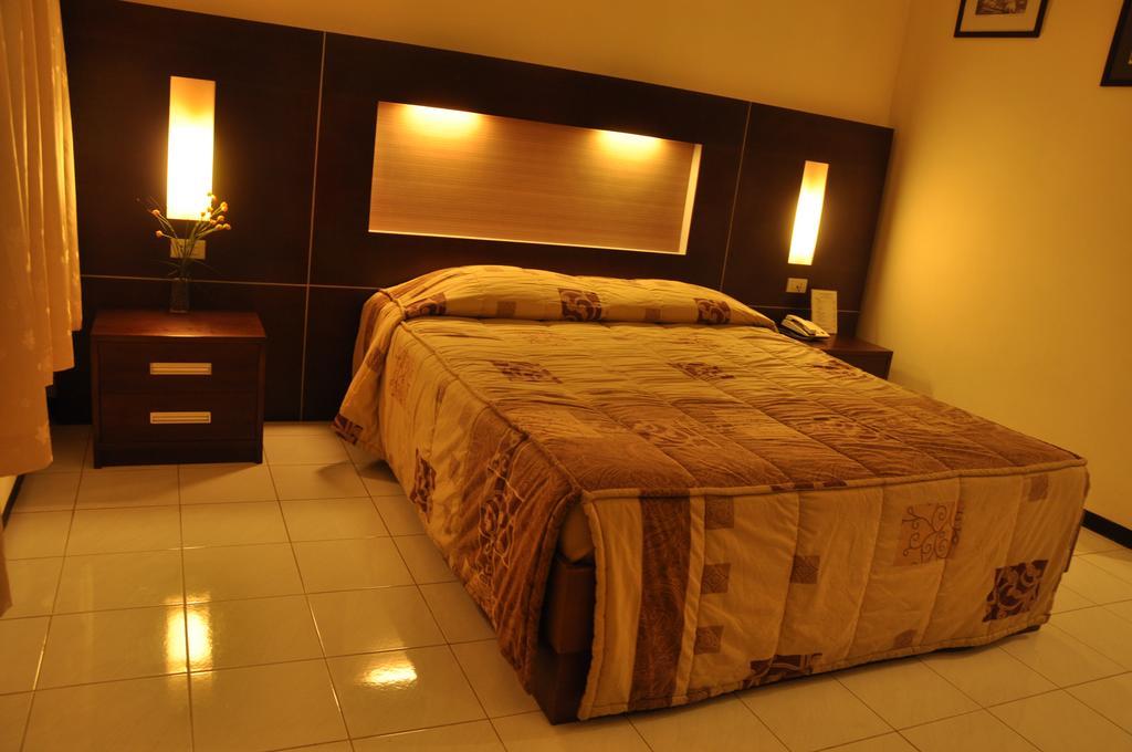 Hotel Wisanti Yogyakarta Extérieur photo