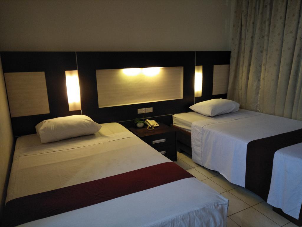 Hotel Wisanti Yogyakarta Extérieur photo